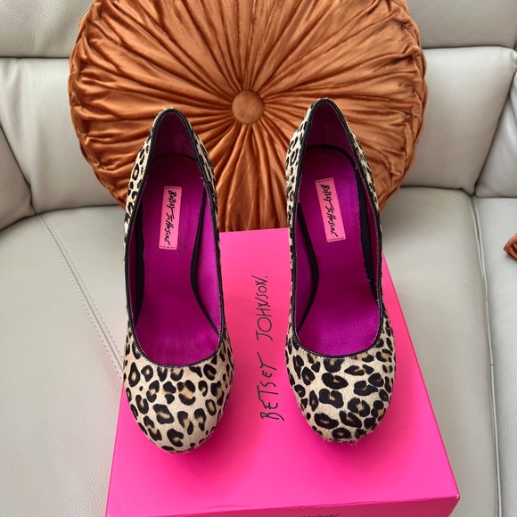 Shoes Betsy Johnson - Picture 2 of 2